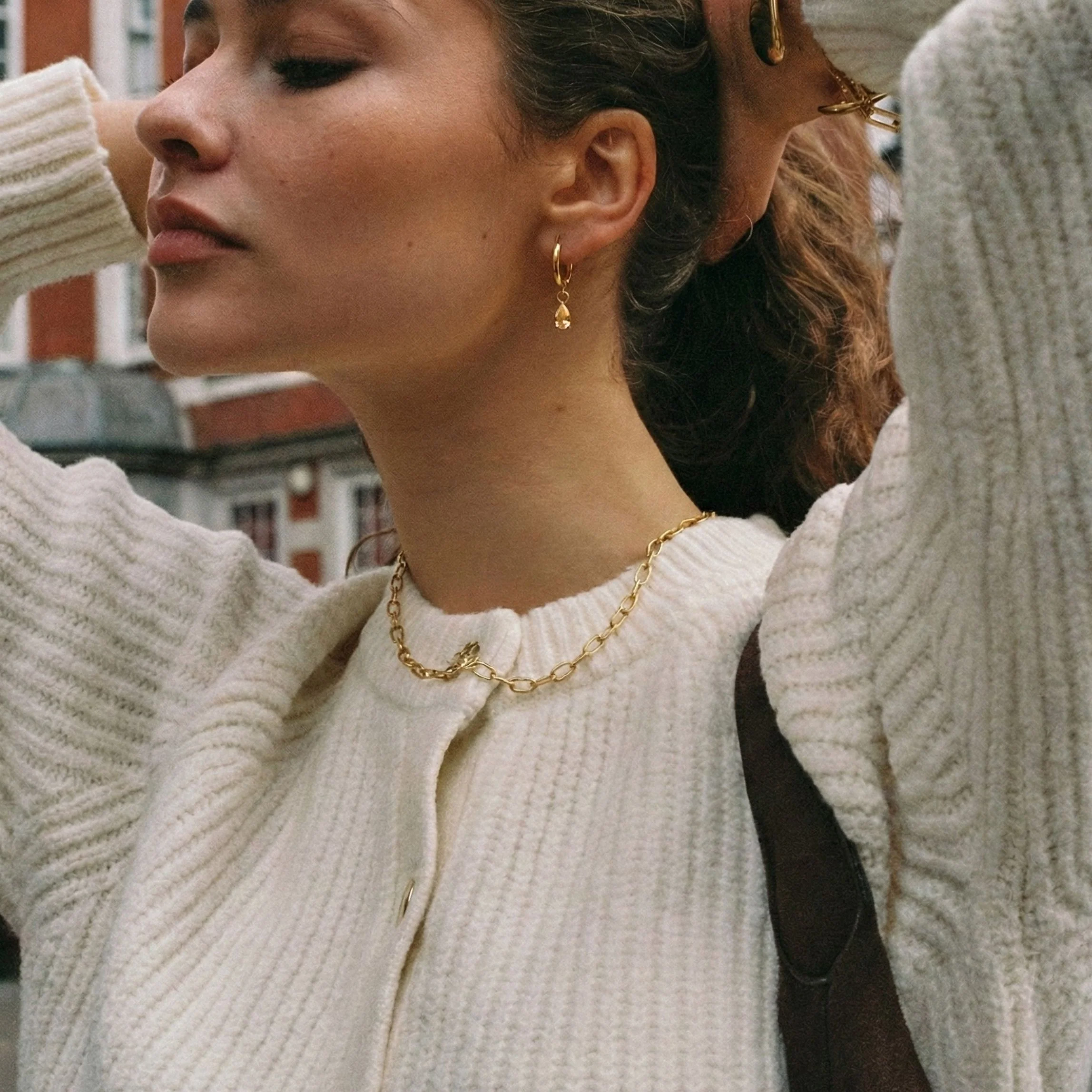 Rosé Drop Earrings - Image 5