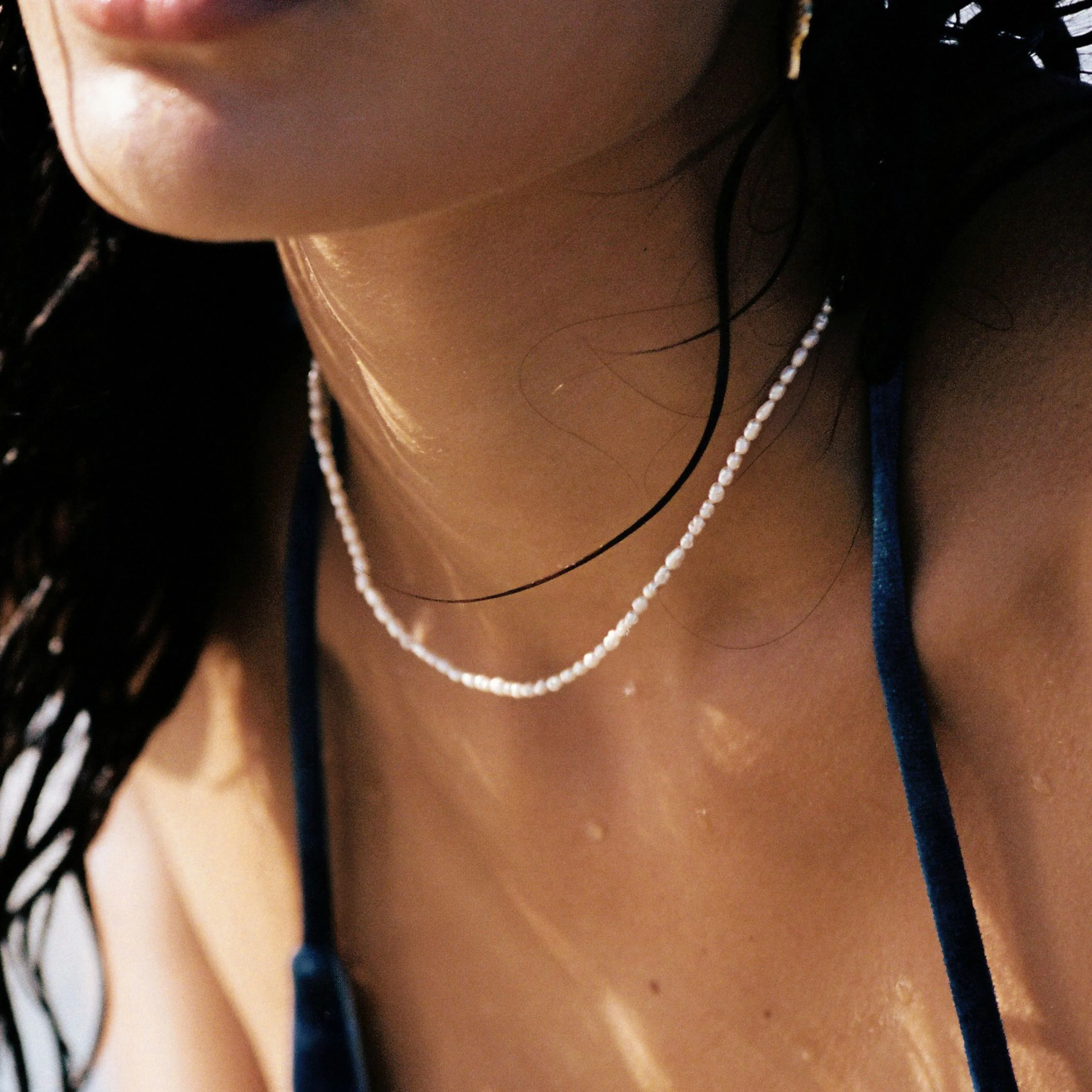 Tiny Pearls Choker - Image 3
