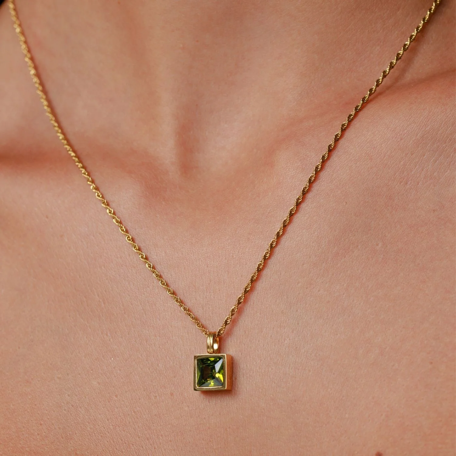 Verde Necklace - Image 3