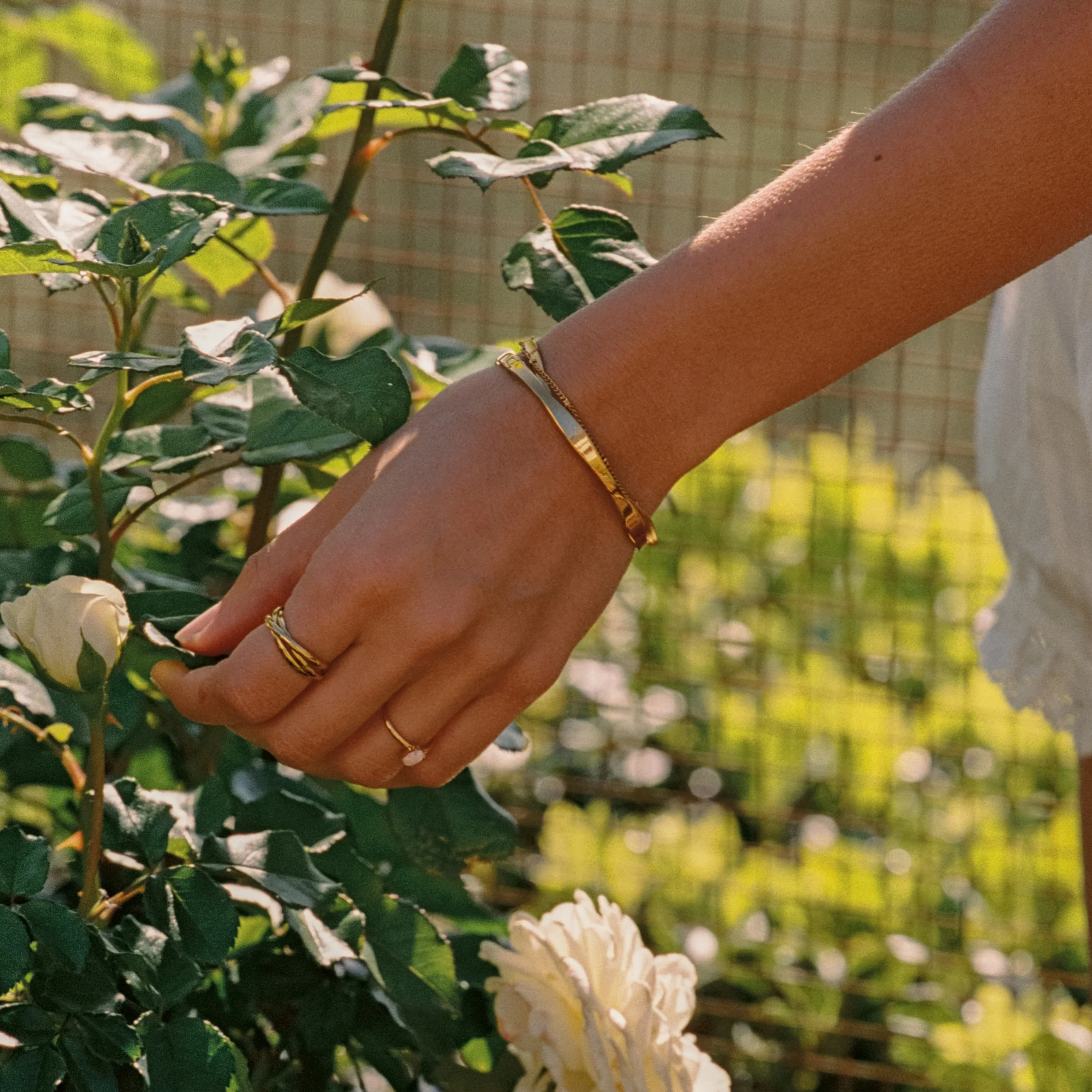 Wavy Bangle - Image 5